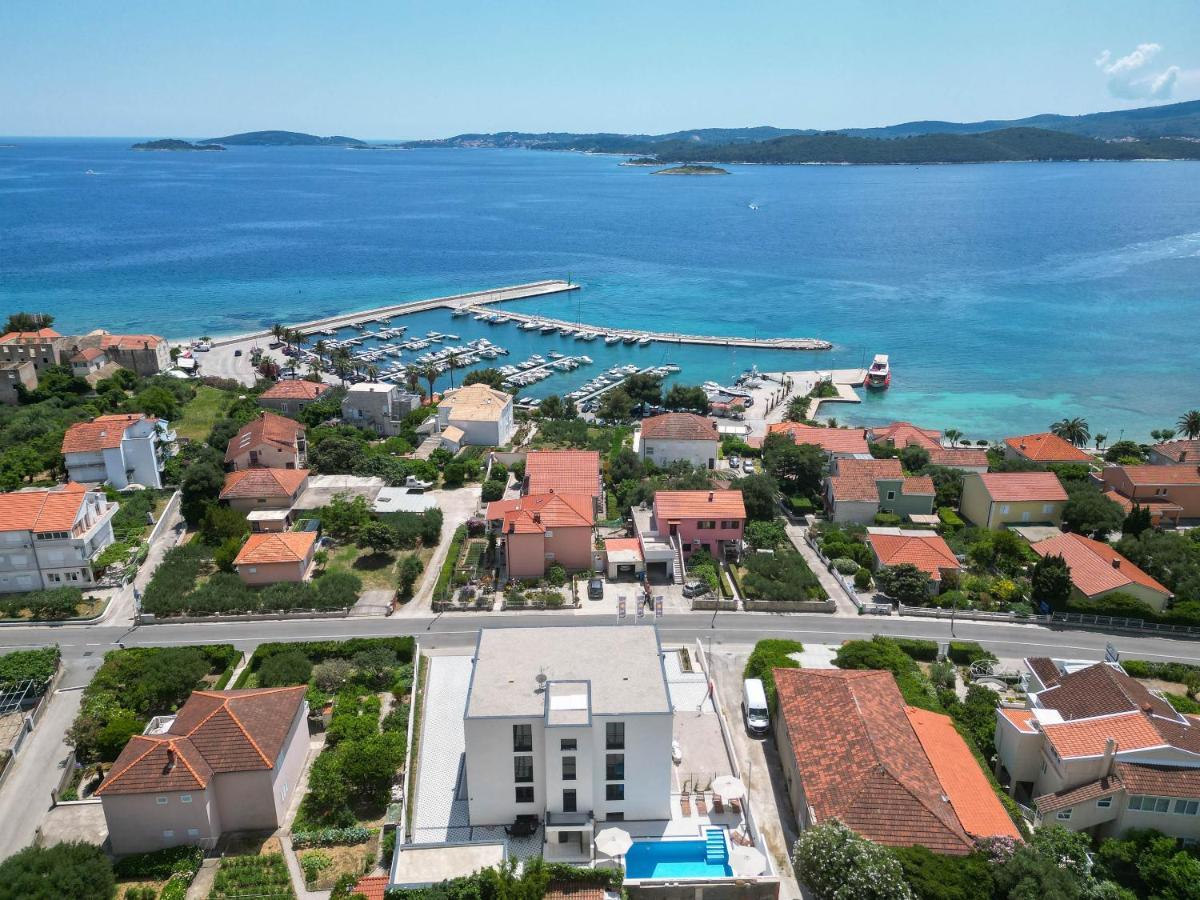 Sunny Day Luxury Holiday Apartments Orebic Exterior photo