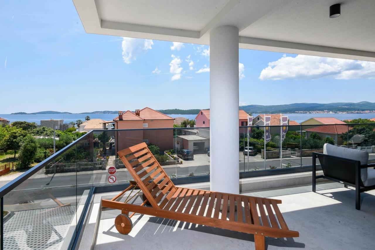 Sunny Day Luxury Holiday Apartments Orebic Exterior photo